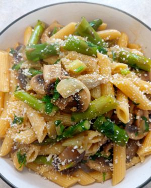 Asparagus and Mushroom Penne Pasta